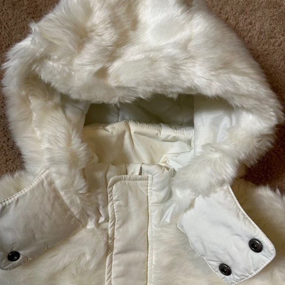 French Connection FCUK CG1313 Girl's Faux Fur Trimmed Coat, Cream Kids 8/10Y NEW - Picture 2 of 11